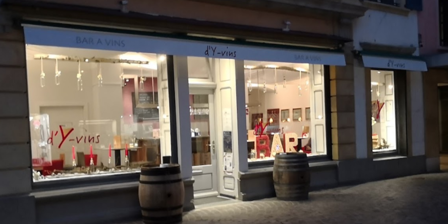 Facade du D'Y-vins